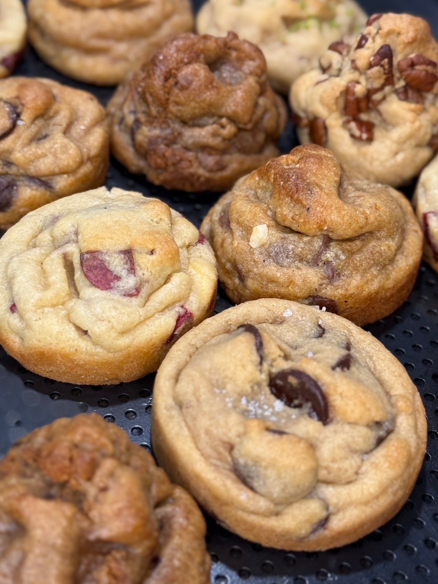 SCHACHTEL MIT 25 KEKSEN